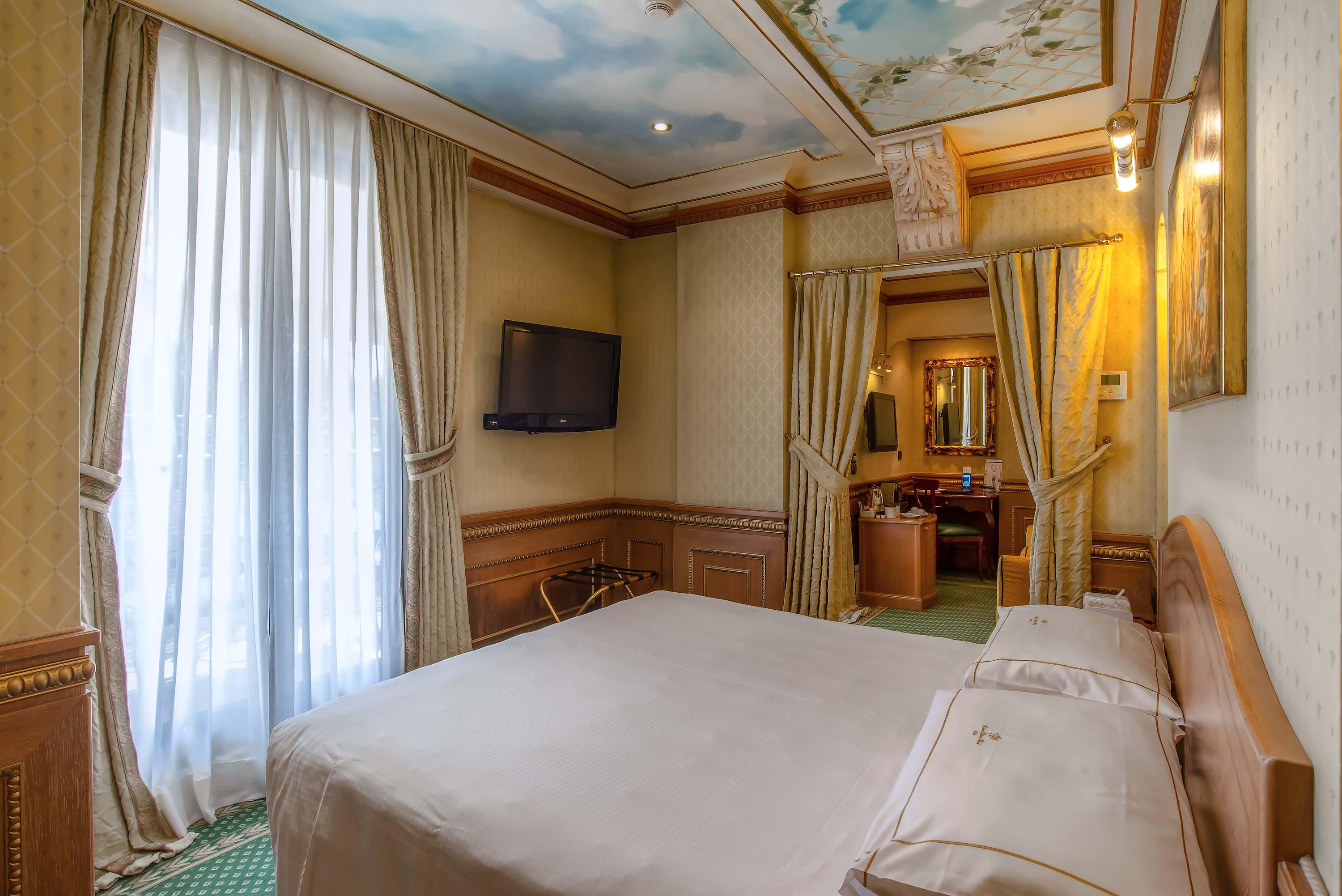 ริเวอร์ พาเลซ โฮเทล Hotel โรม ภายนอก รูปภาพ