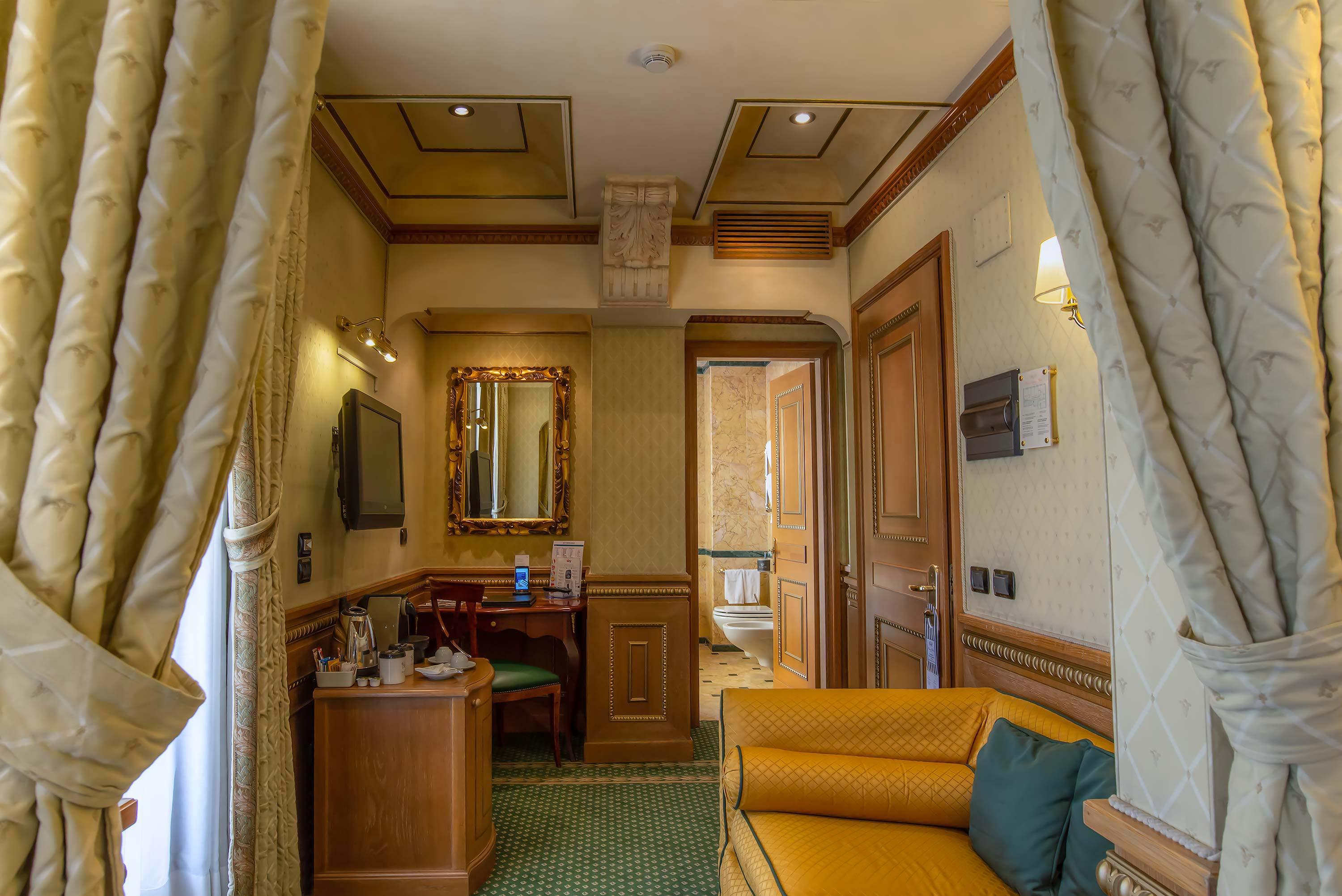 ริเวอร์ พาเลซ โฮเทล Hotel โรม ภายนอก รูปภาพ